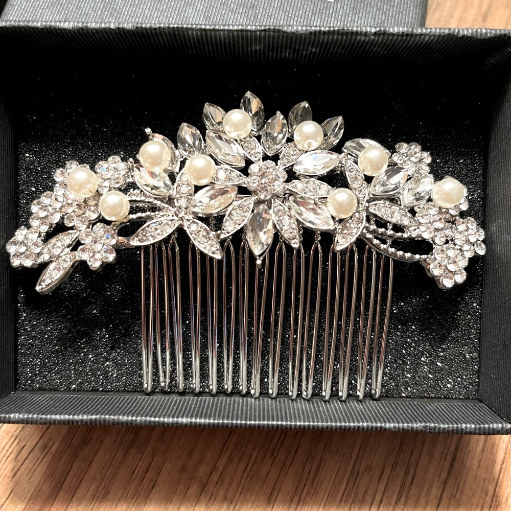 New - Fairy Moda Hairclip